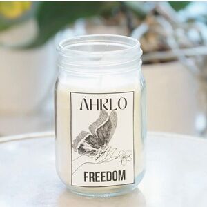 Ährlo Butterfly Glass Candle
